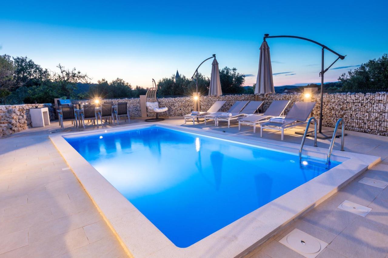 Luxury Apartments Mauro With Heated Pool โบชาวา ภายนอก รูปภาพ